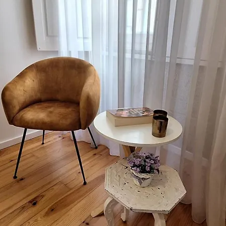 Golden View Ribeira Apartment *
