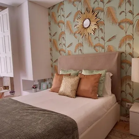 Golden View Ribeira *