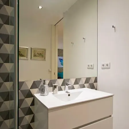 Golden View Ribeira *